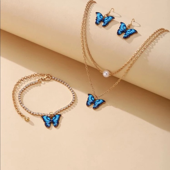NEW 3pc Butterfly Charm Set 🦋🦋🦋 - Picture 3 of 3